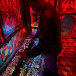 Meet your Posher, Corey